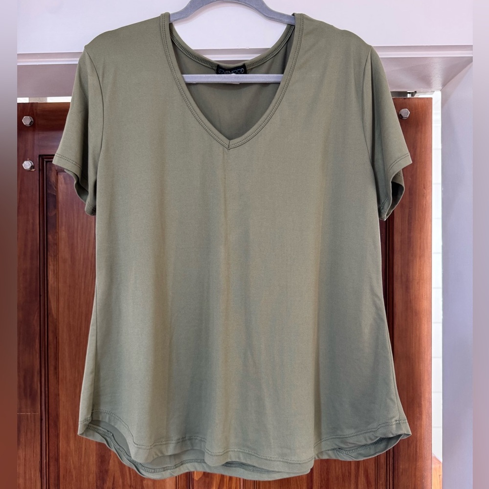 Casual Olive V-Neck Short Sleeve Top